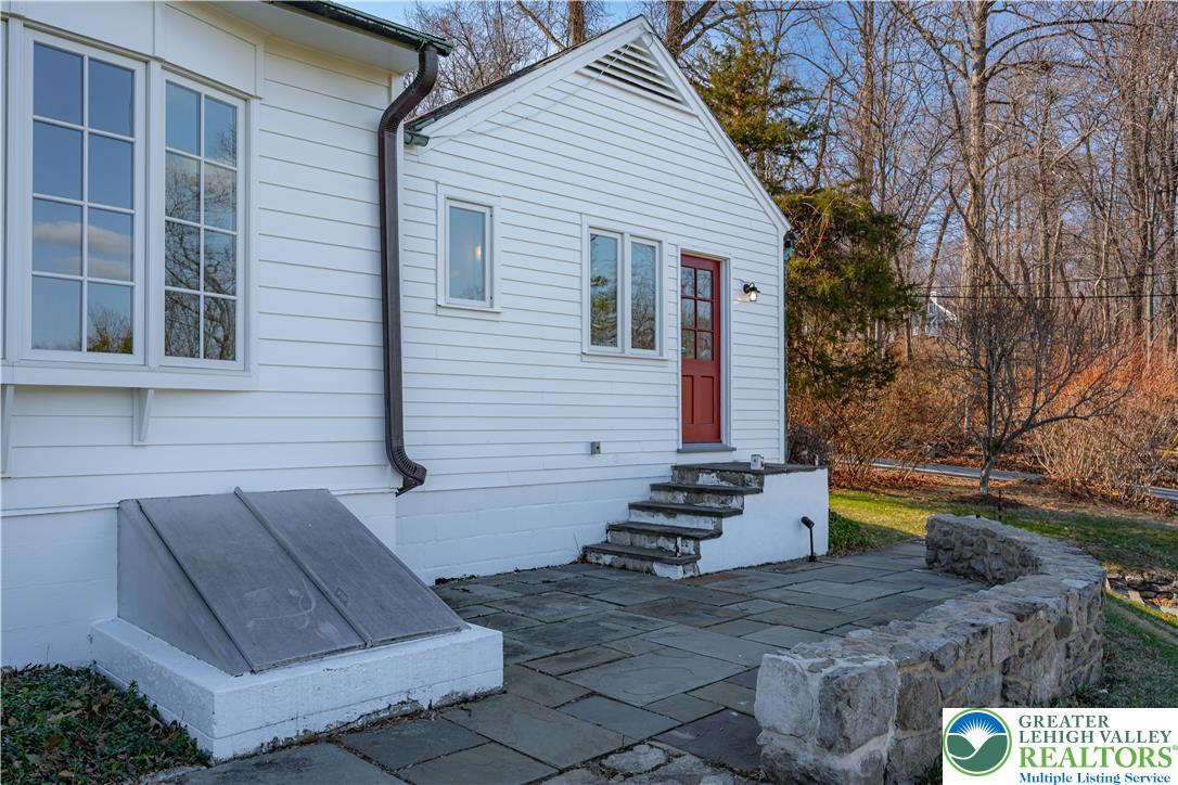 2016 Stonesthrow Road Bethlehem, PA 18015 - Photo 51 of 58