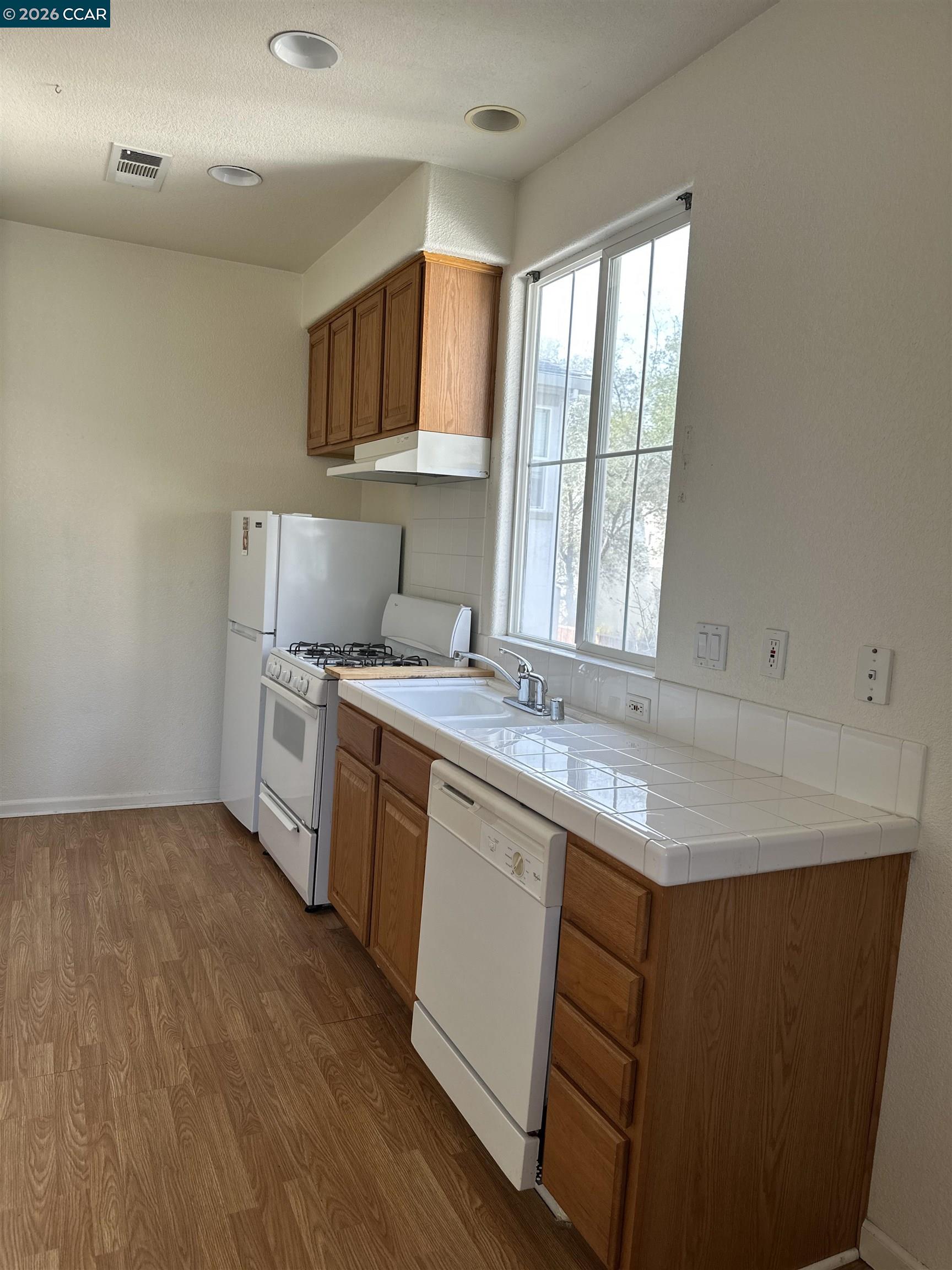 518 Silver Maple Drive Hercules, CA 94547 - Photo 28 of 29