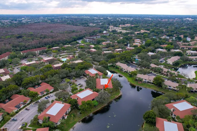 $275,000 | 4677 Carambola Circle North, Unit 2758, Coconut Creek, FL 33066