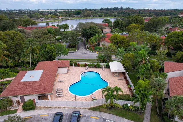 $275,000 | 4677 Carambola Circle North, Unit 2758, Coconut Creek, FL 33066