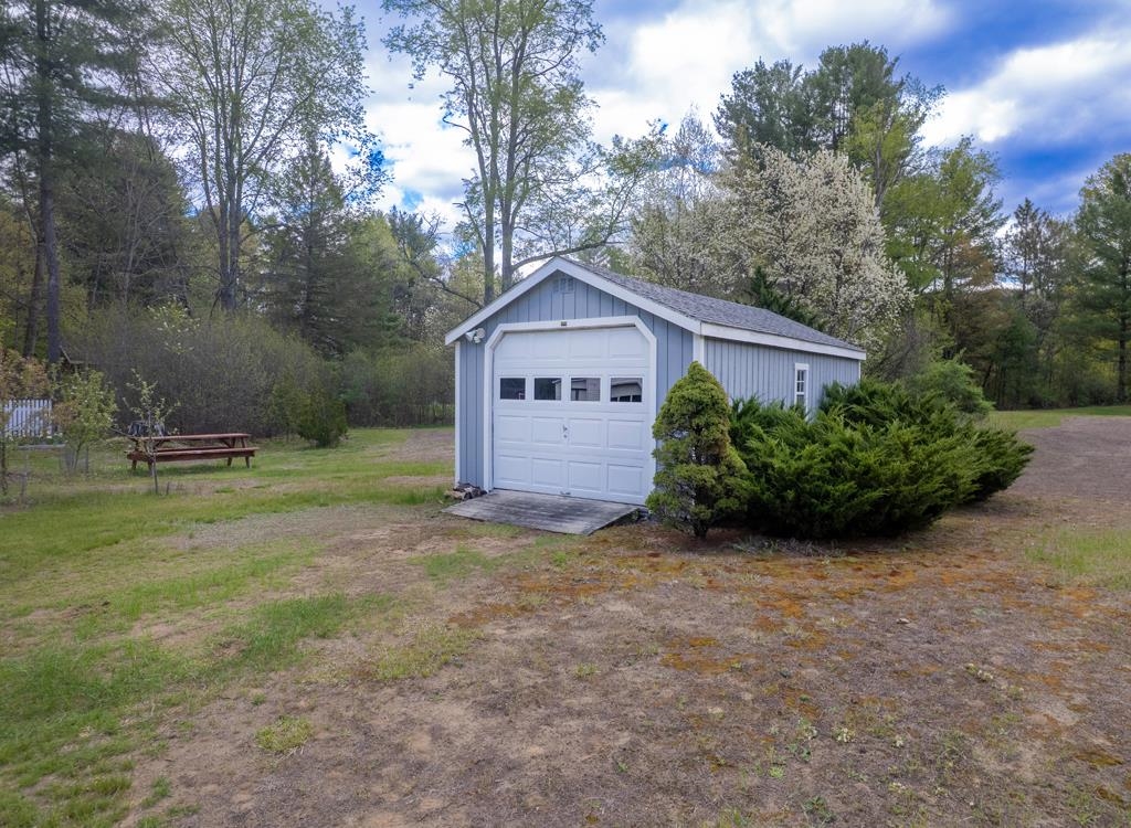 56 Blue Cat Lane Castleton, VT 05735 - Photo 8 of 40