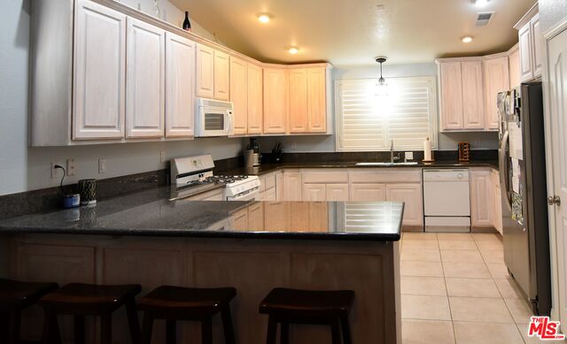 21724 Mid Way Tehachapi, CA 93561 - Photo 20 of 44 Gallery Image 20