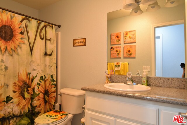 21724 Mid Way Tehachapi, CA 93561 - Photo 4 of 44 Gallery Image 4