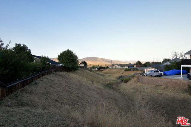 21724 Mid Way Tehachapi, CA 93561 - Photo 40 of 44 Gallery Image 40