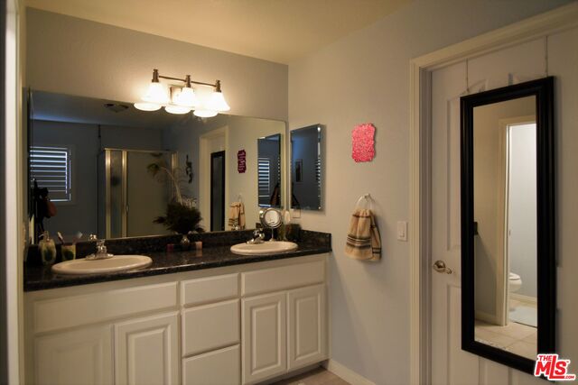 21724 Mid Way Tehachapi, CA 93561 - Photo 7 of 44 Gallery Image 7