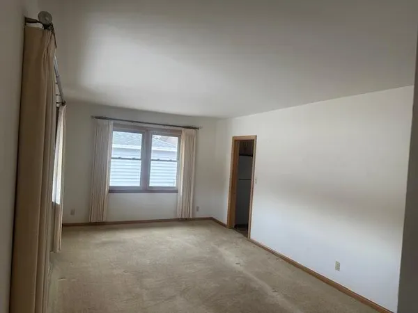 $274,900 | 2620 South 15th Street, Sheboygan, WI 53081