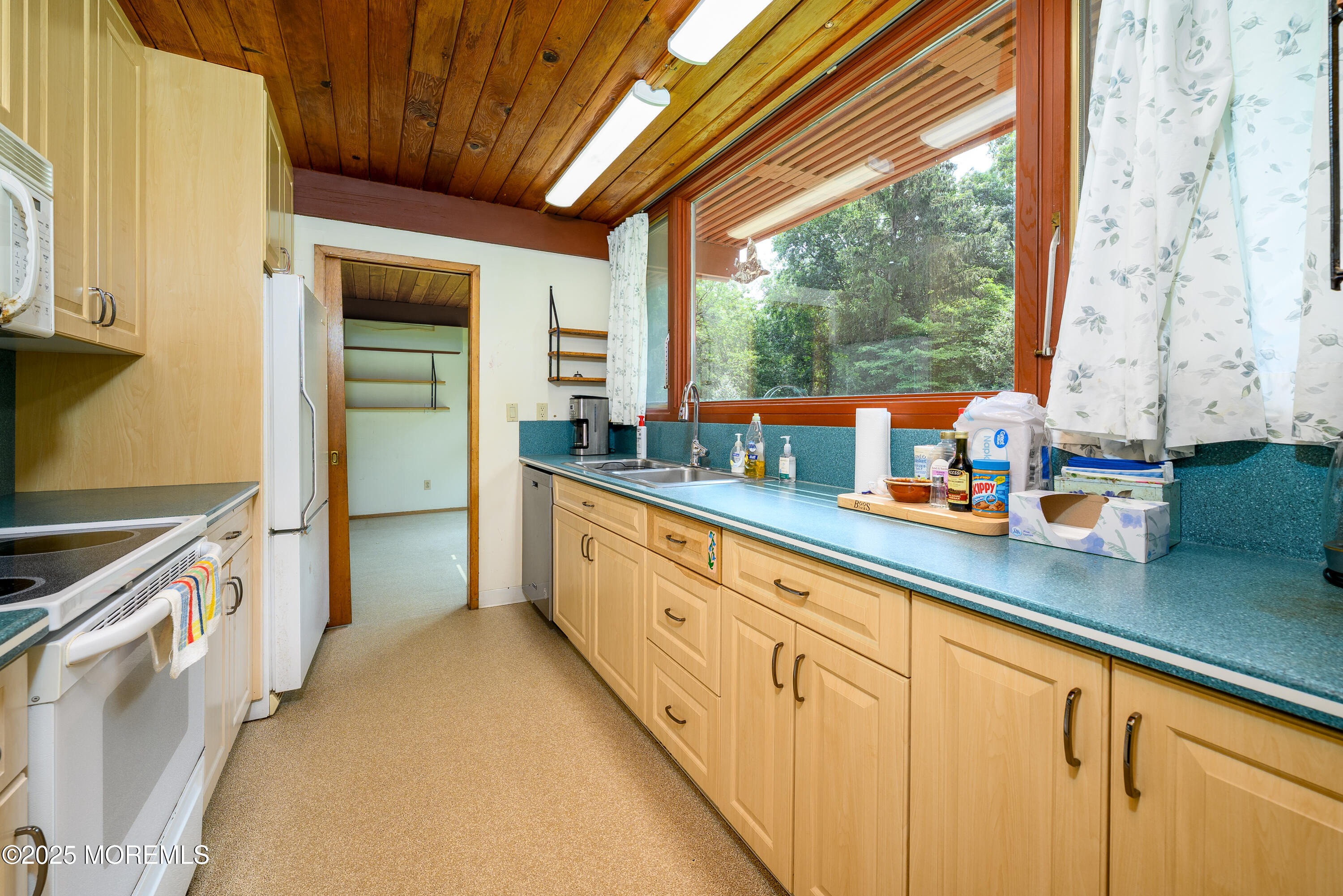 2051 Baileys Corner Road Wall, NJ 07719 - Photo 29 of 62 2051 Baileys Corner Rd-25