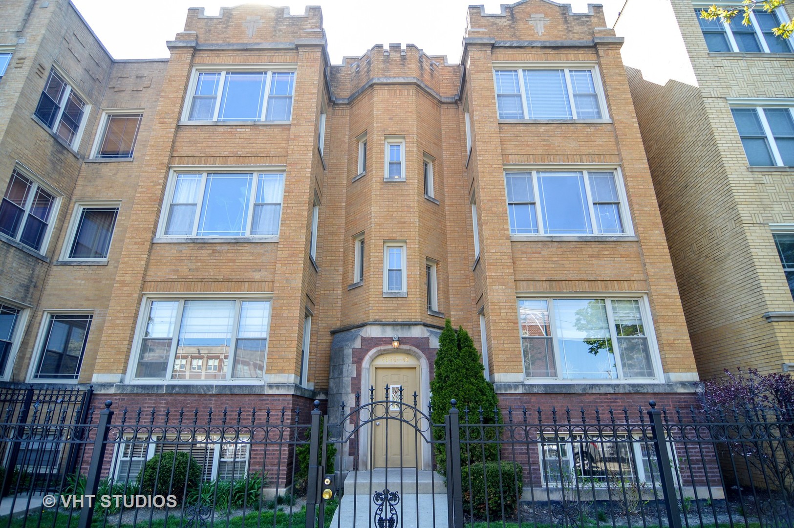 4948 North Spaulding Avenue, Unit G Chicago, IL 60625 - Photo 1 of 8