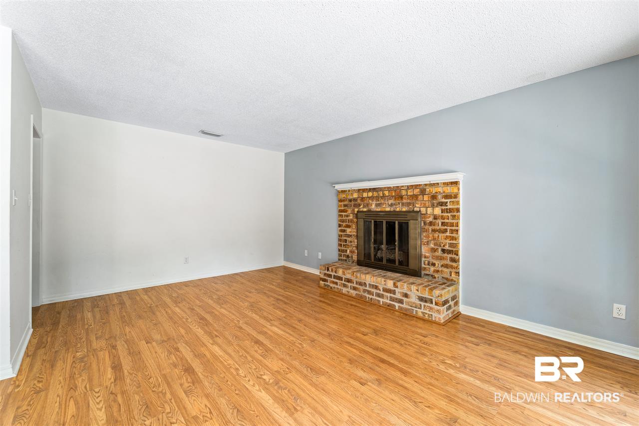 509 Lillian Circle Fairhope, AL 36532 - Photo 6 of 19 Living