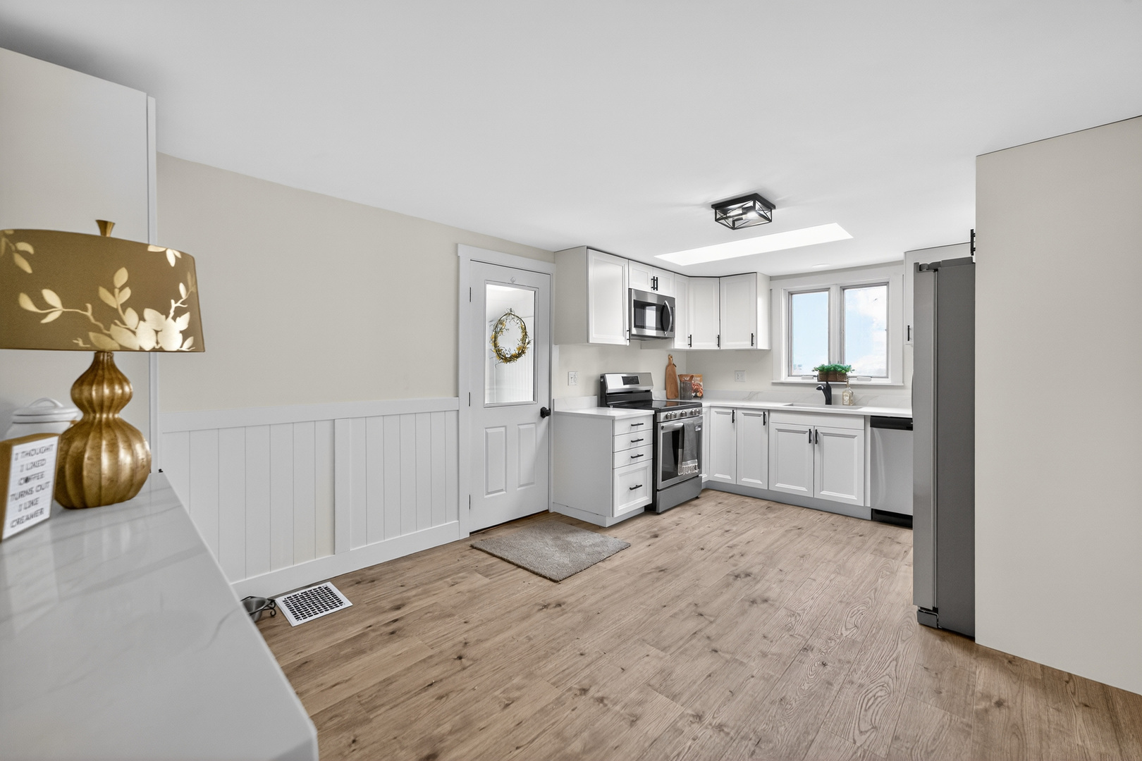 17093 Somonauk Road DeKalb, IL 60115 - Photo 11 of 47