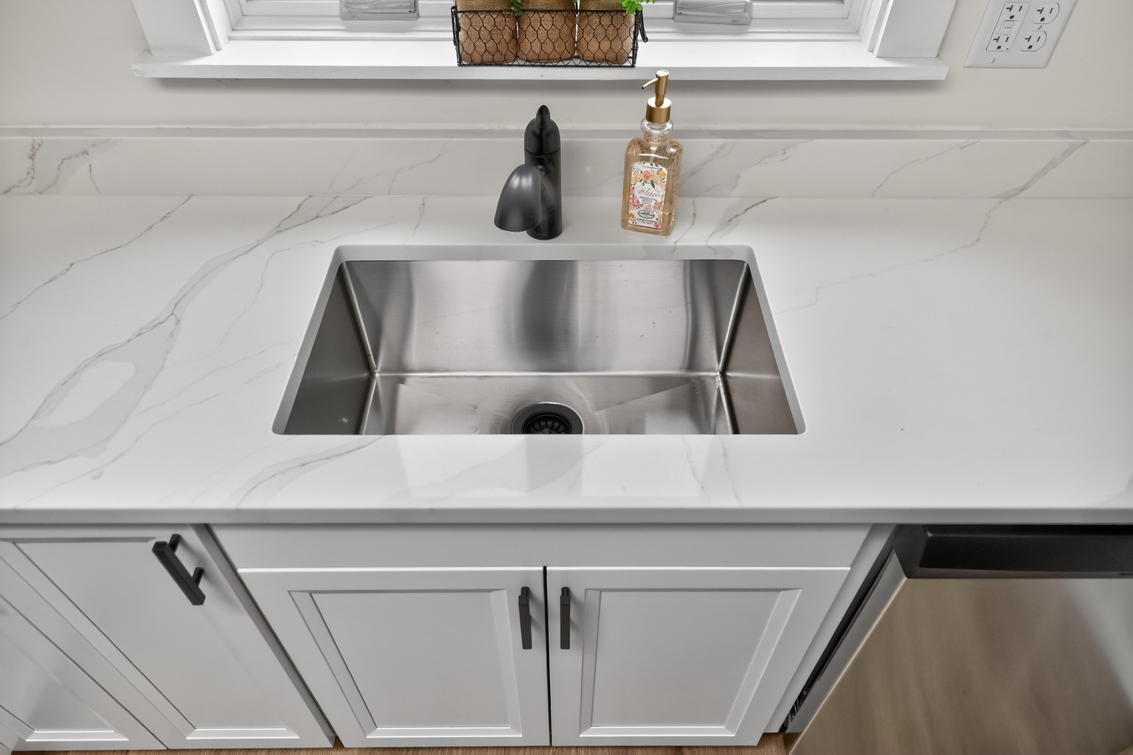 17093 Somonauk Road DeKalb, IL 60115 - Photo 14 of 47