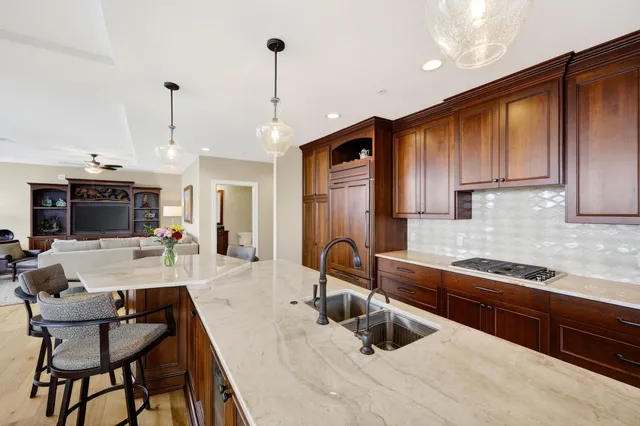 $1,875,000 | 625 North Segoe Road, Unit 900, Madison, WI 53705