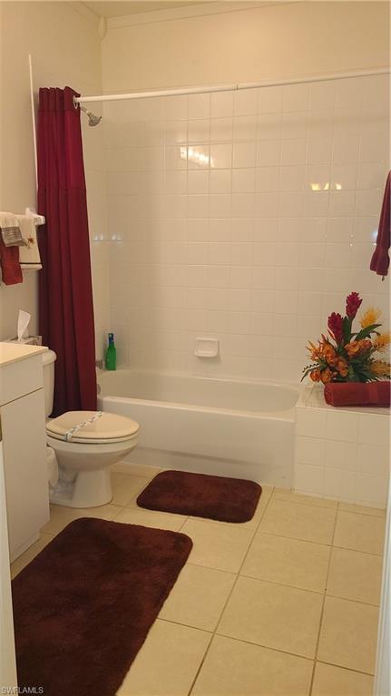 445 Robin Hood Circle, Unit 201 Naples, FL 34104 - Photo 7 of 22