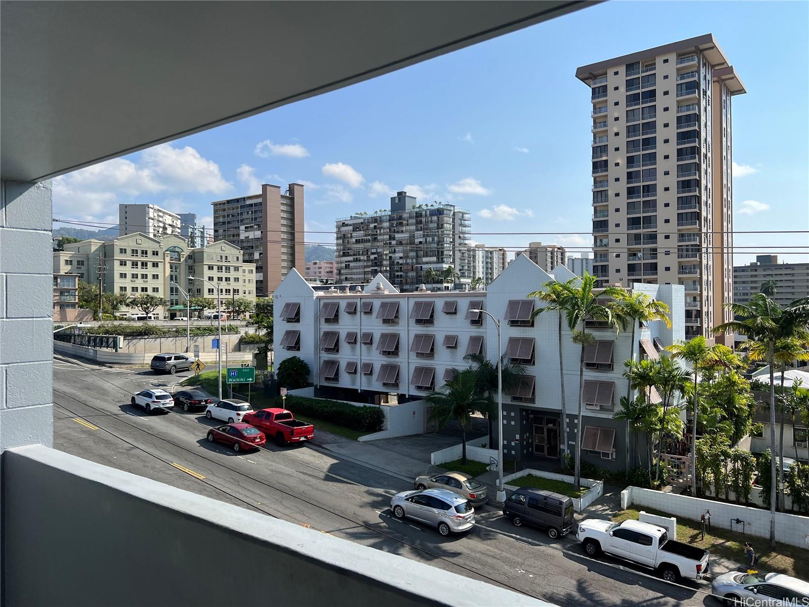 824 Kinau Street, Unit 305 Honolulu, HI 96813 - Photo 10 of 11