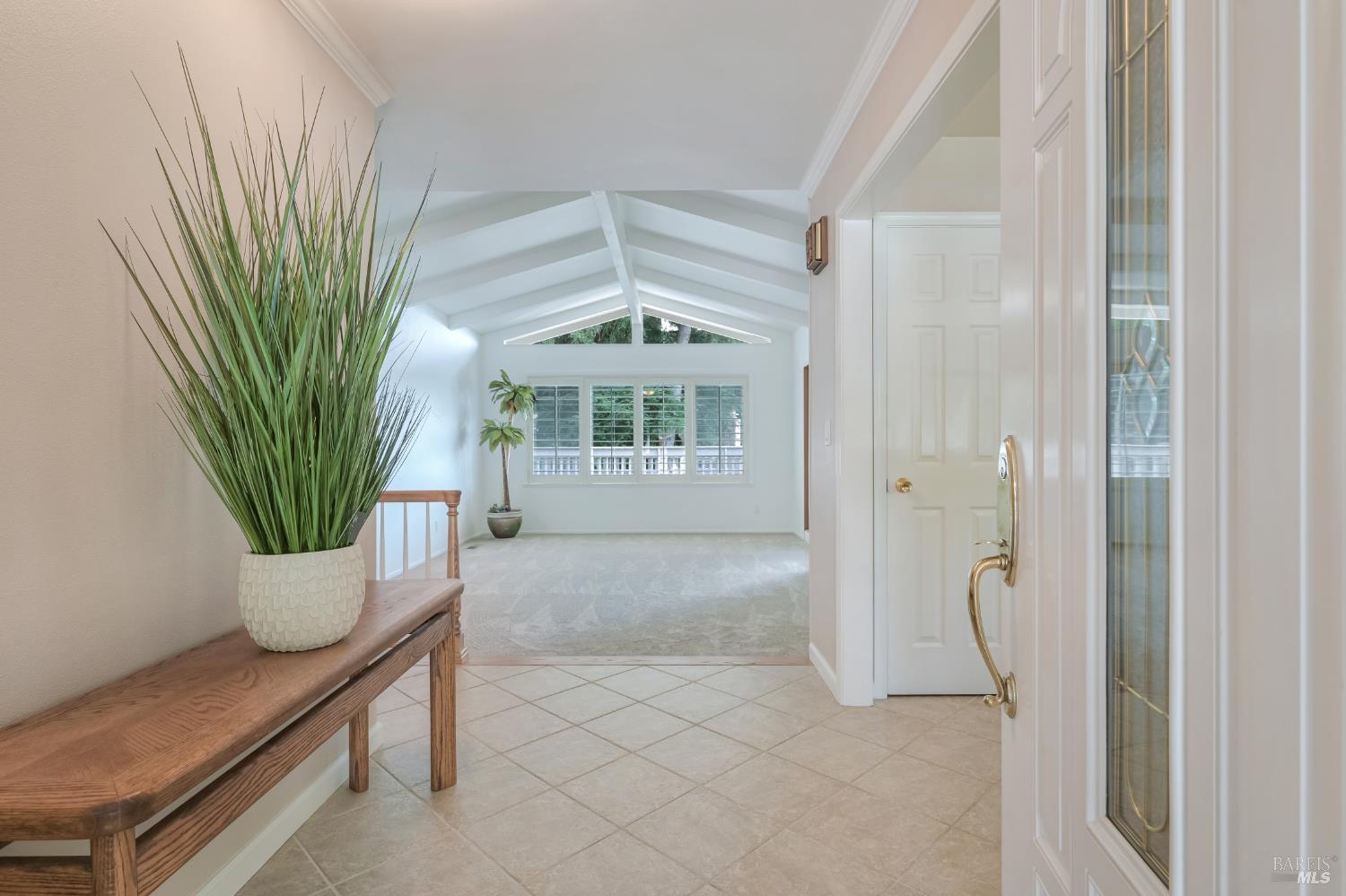 2040 Parrish Drive Santa Rosa, CA 95404 - Photo 2 of 27