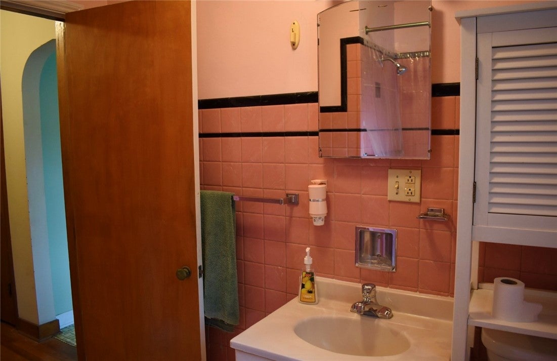 430 East Pierson Avenue Decatur, IL 62526 - Photo 10 of 20 Gallery Image 10