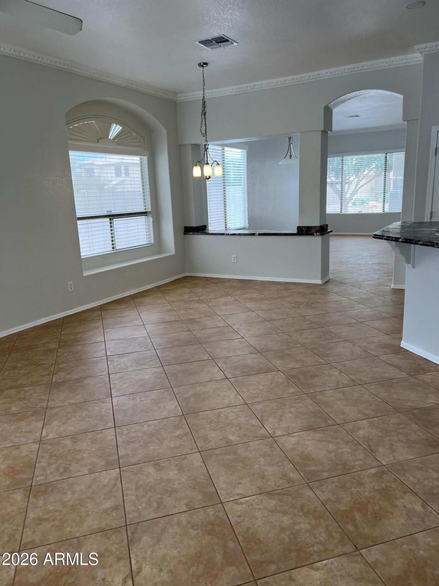 407 West Helena Drive Phoenix, AZ 85023 - Photo 5 of 10 Family Room