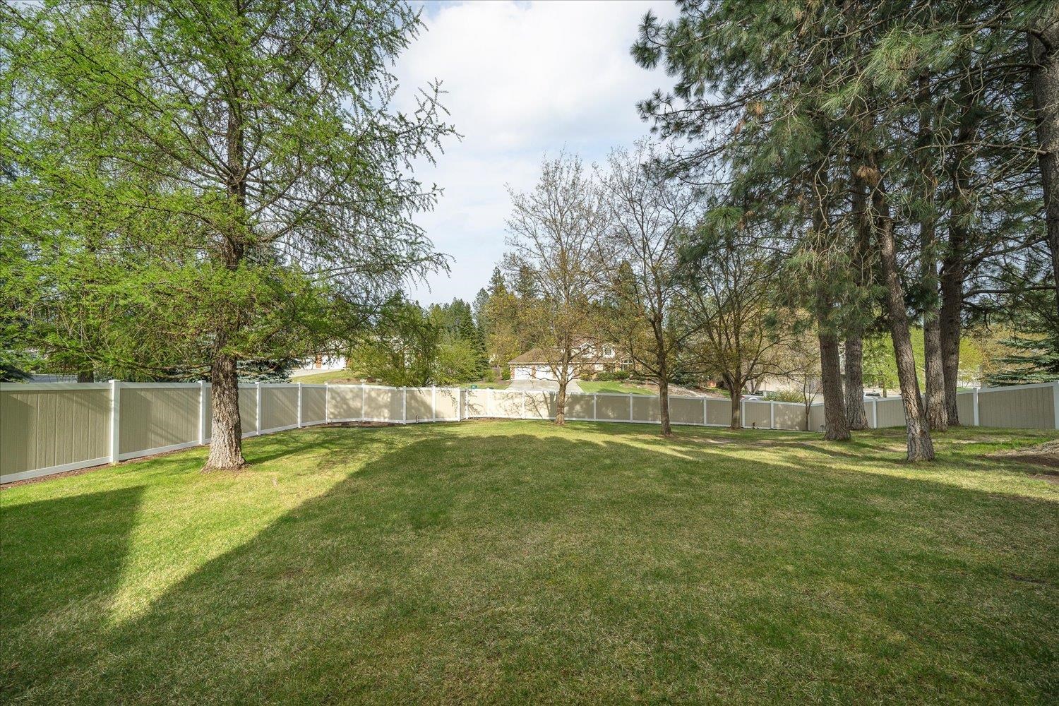 5222 East Woodglen Road Mead, WA 99021 - Photo 30 of 42