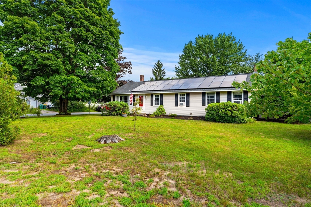 78 Lowell Road Pepperell, MA 01463 - Photo 3 of 38 Gallery Image 3