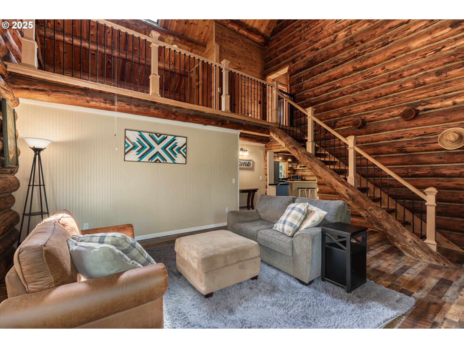 29050 Pittsburg Road St. Helens, OR 97051 - Photo 7 of 37 a living room with furniture