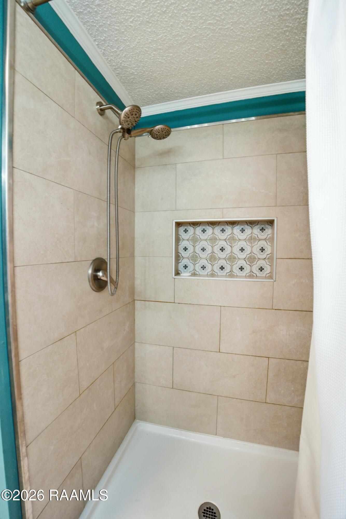 118 Hoosier Lane Church Point, LA 70525 - Photo 15 of 39 Master shower