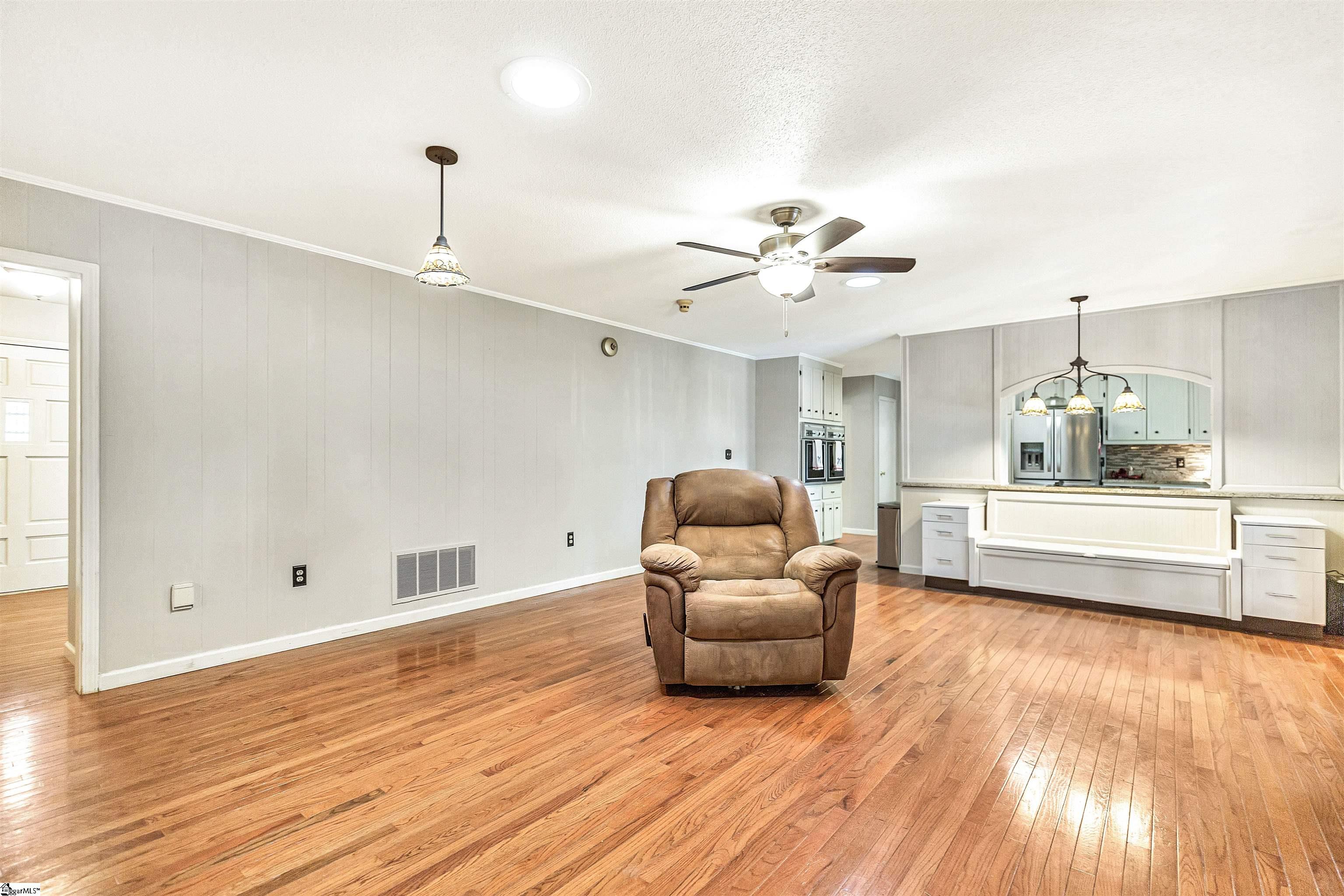 107 Pine Bark Road Anderson, SC 29625 - Photo 16 of 40