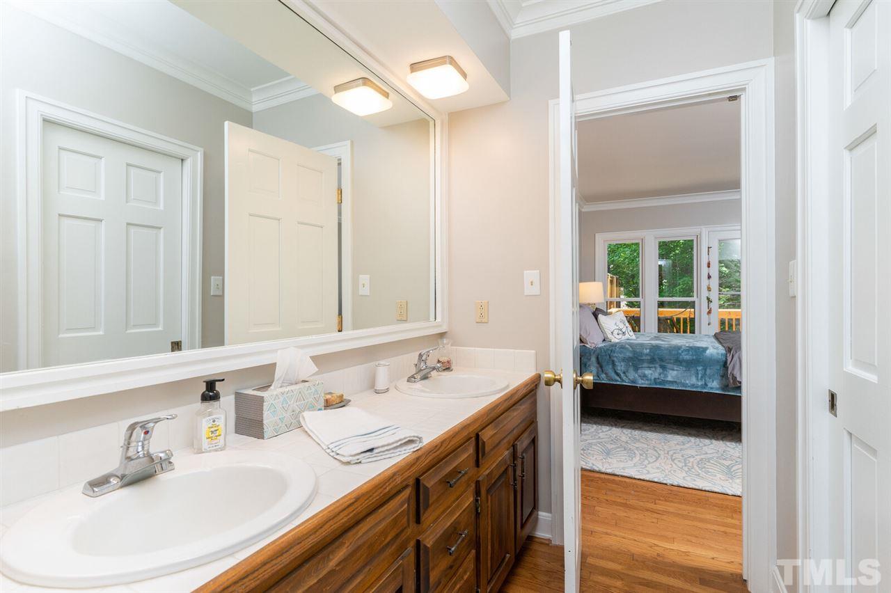 6900 Hunters Way Raleigh, NC 27615 - Photo 15 of 30