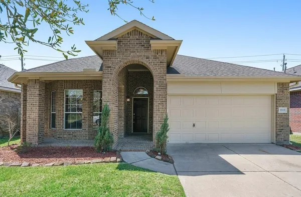 $2,650 | 2313 Cantabria Lane, League City, TX 77573