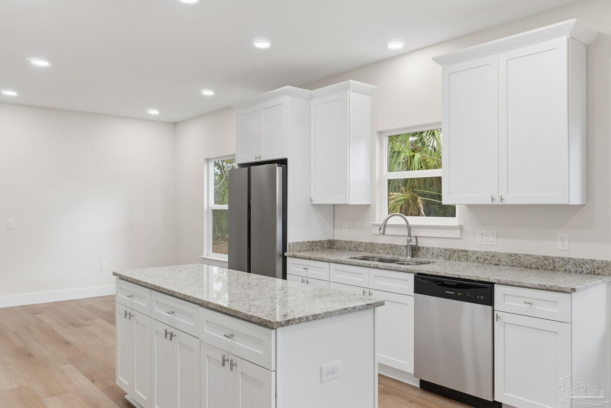 216 Alton Road Pensacola, FL 32507 - Photo 14 of 34