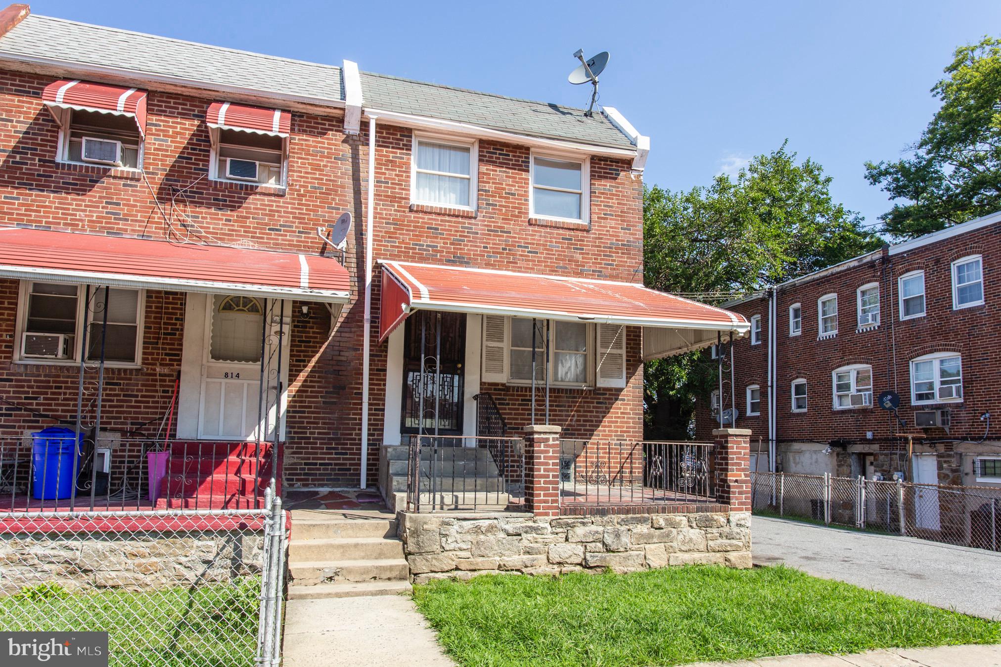 812 MacDonald Street Chester, PA 19013 - Photo 3 of 30