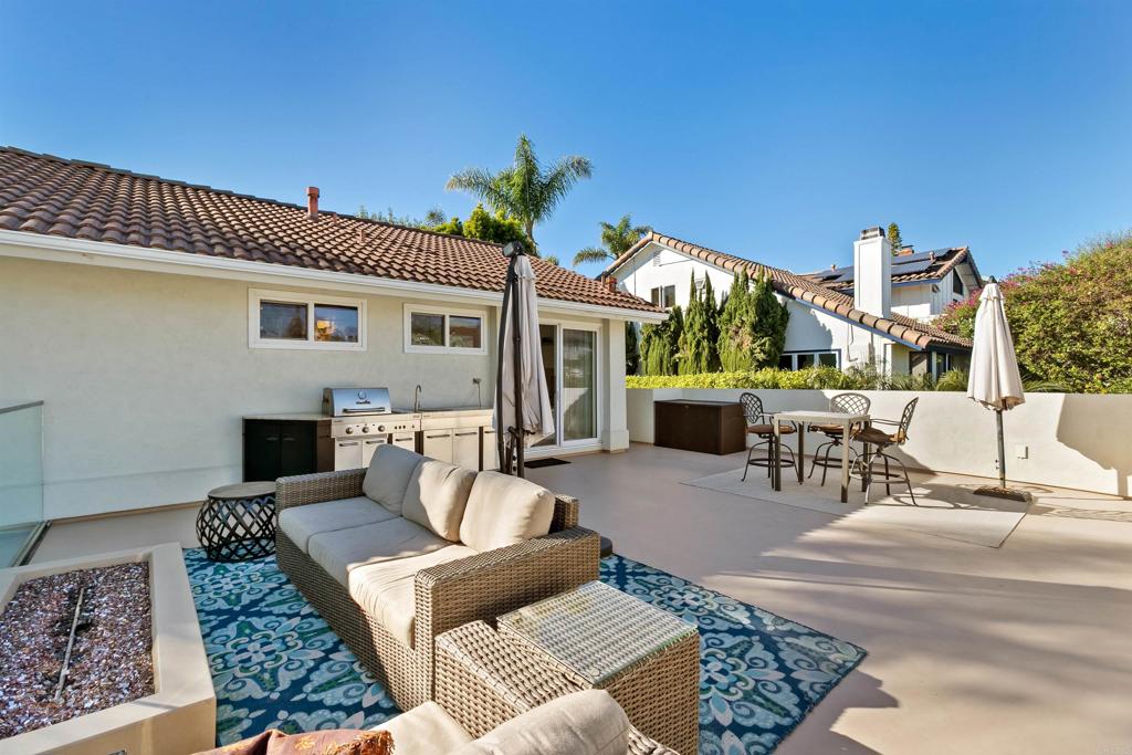 2252 Soledad Rancho Road San Diego, CA 92109 - Photo 28 of 39