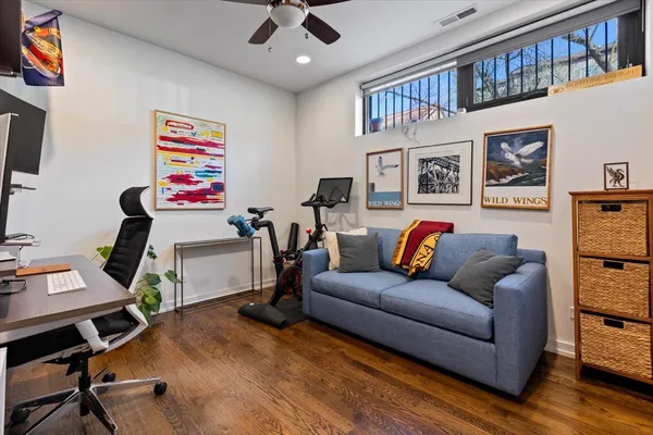 $875,000 | 1900 West Armitage Avenue, Unit 1, Chicago, IL 60622