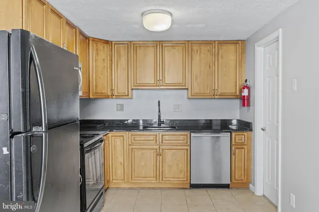 $169,900 | 2502 Greenwood Drive, Lindenwold, NJ 08021