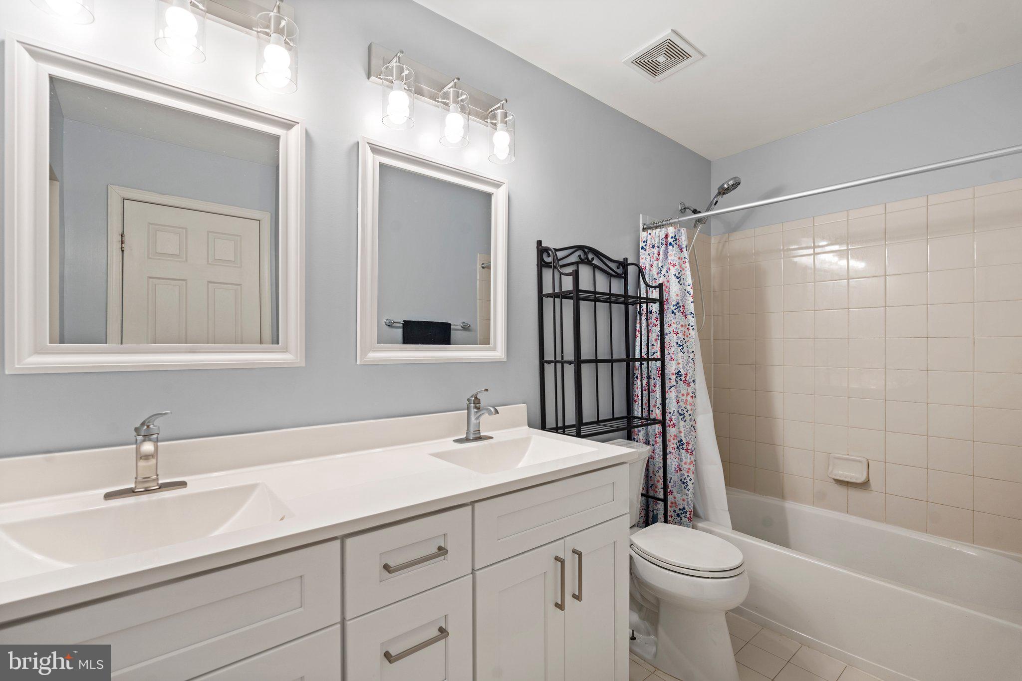 18823 Pier Trail Drive Triangle, VA 22172 - Photo 14 of 39