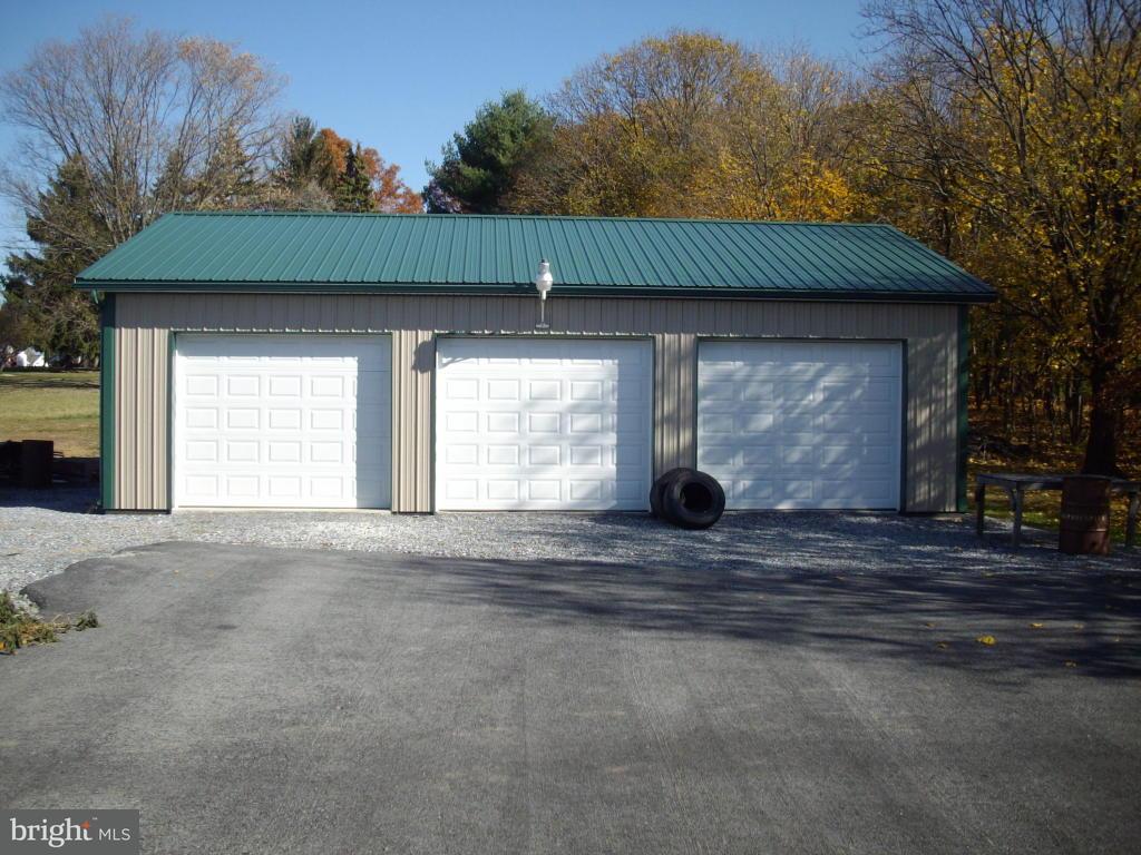 700 County Line Road Grantville, PA 17028 - Photo 3 of 14 Gallery Image 3