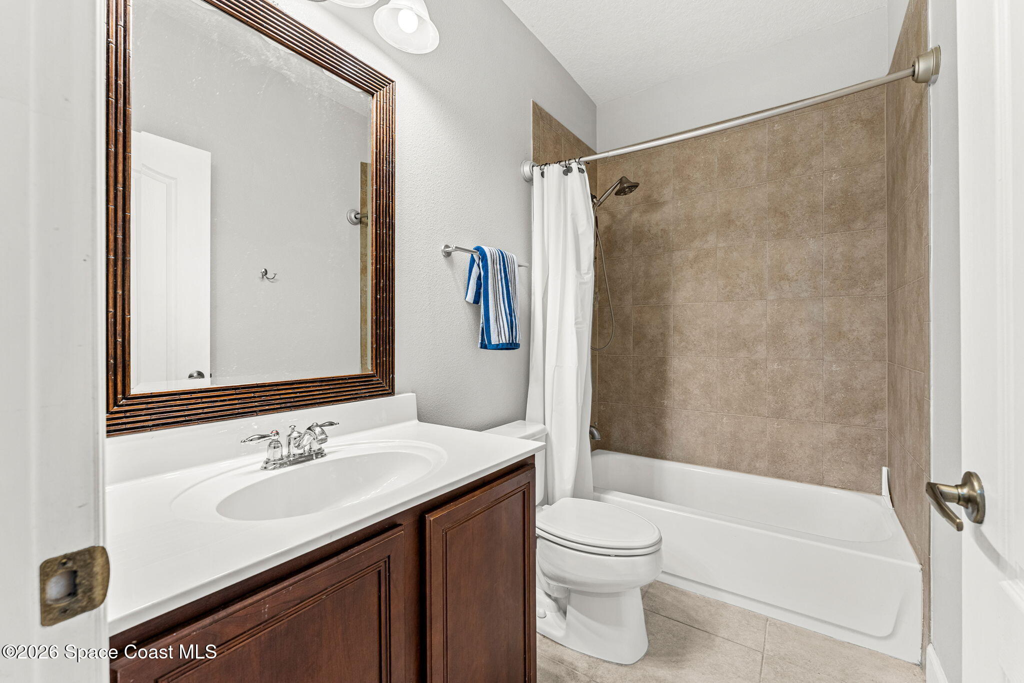 1390 Talon Way Melbourne, FL 32934 - Photo 36 of 60 Bathroom 3