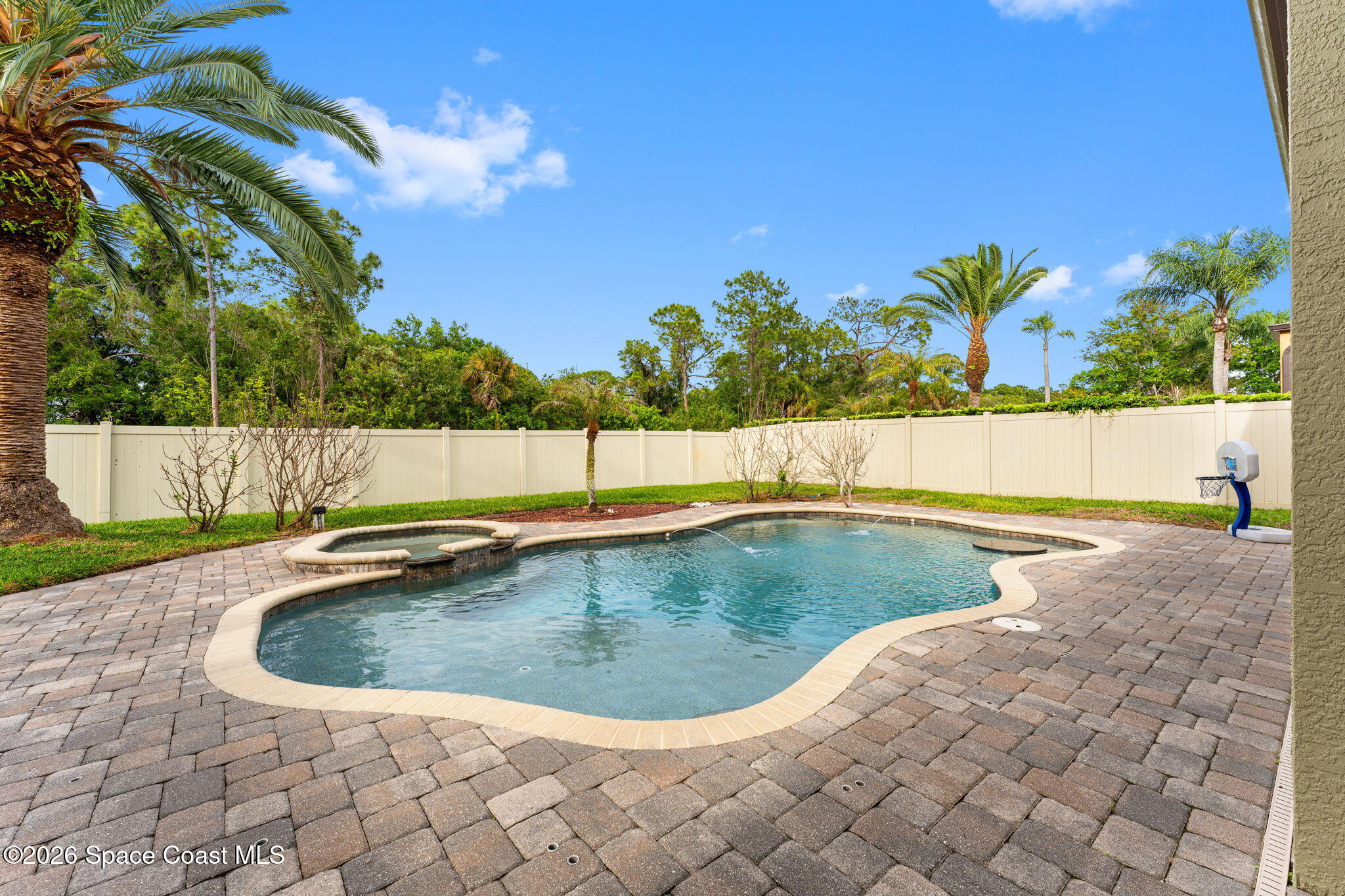 1390 Talon Way Melbourne, FL 32934 - Photo 43 of 60 Large Pool