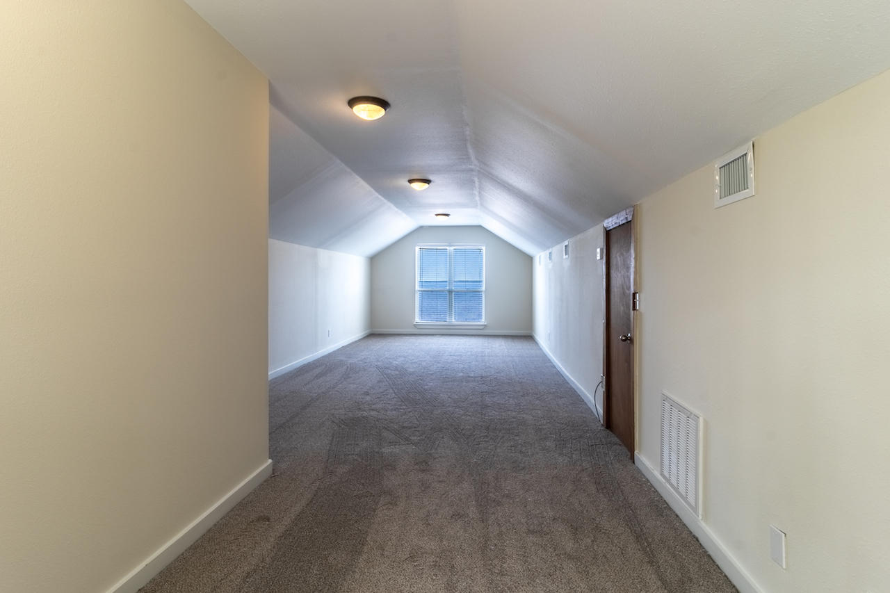72 Carolyn Lane Santa Rosa Beach, FL 32459 - Photo 14 of 25 a view of a hallway