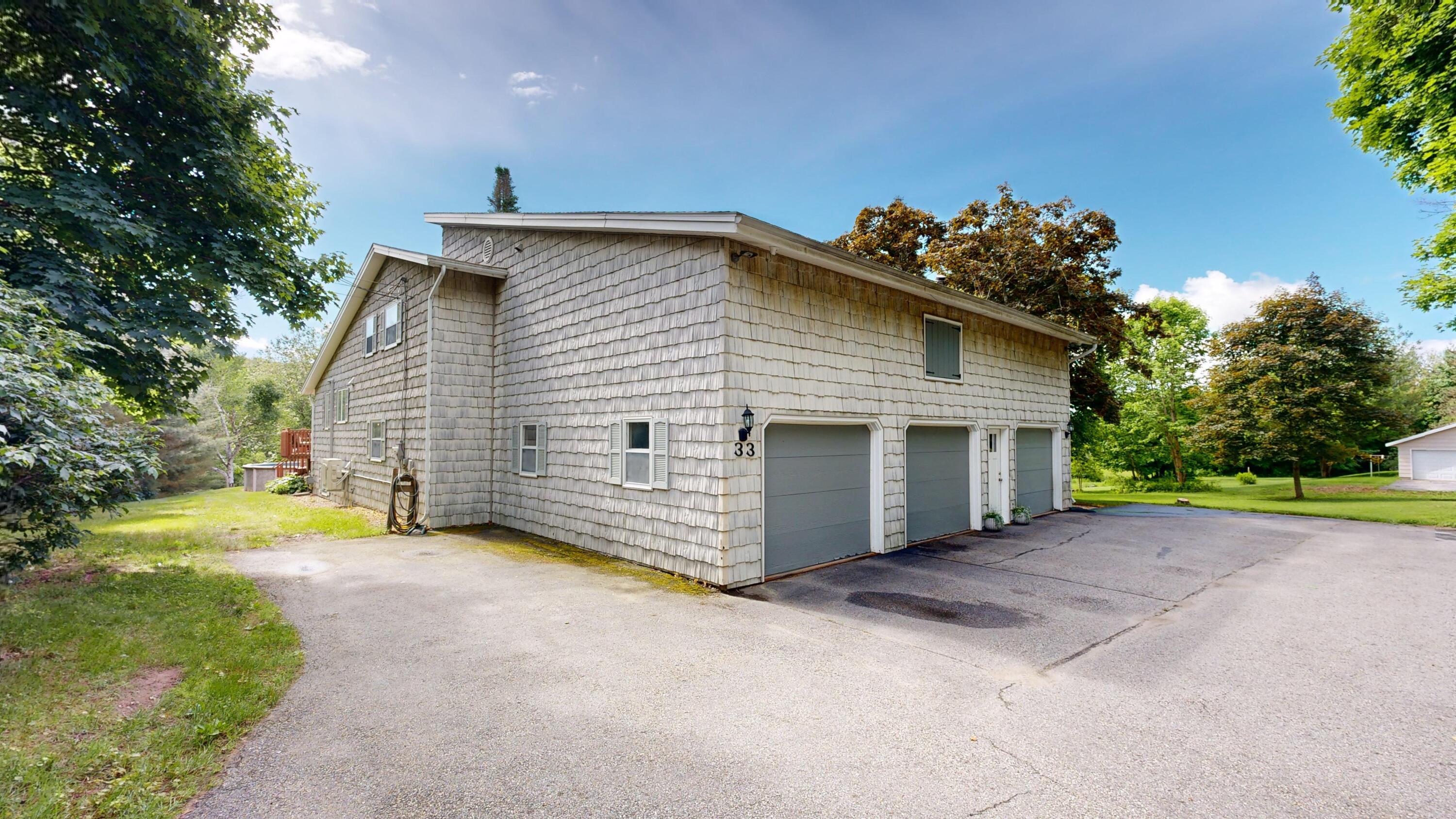 33 Pond Road Lewiston, ME 04240 - Photo 2 of 52 front view