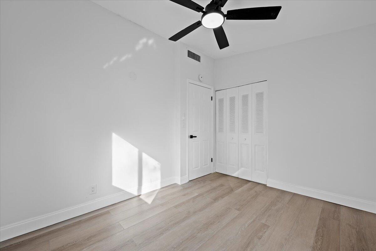 3209 French Avenue Lake Worth, FL 33461 - Photo 12 of 19 15-LUX_7754