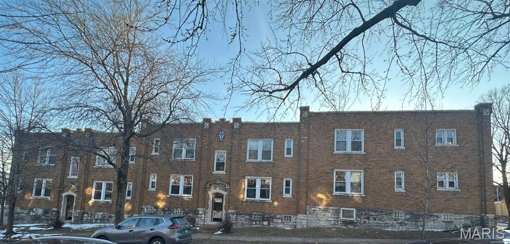 2925 Gasconade Street St. Louis, MO 63118 - Photo 2 of 14