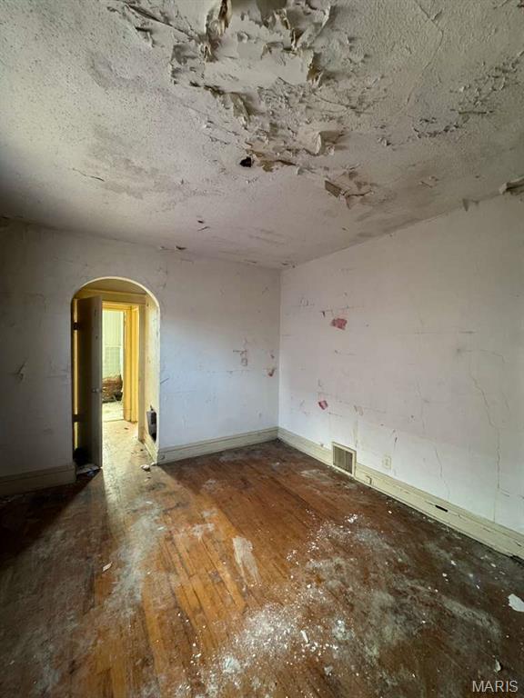 2925 Gasconade Street St. Louis, MO 63118 - Photo 10 of 14