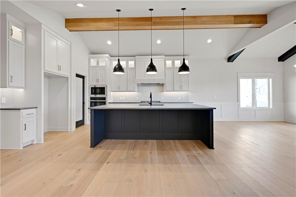 24912 West 98th Place Lenexa, KS 66227 - Photo 13 of 42