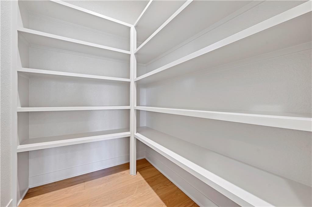 24912 West 98th Place Lenexa, KS 66227 - Photo 18 of 42