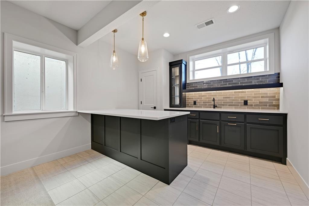 24912 West 98th Place Lenexa, KS 66227 - Photo 32 of 42