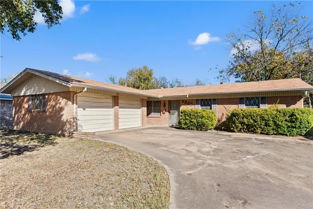 $250,000 | 1201 Melrose Drive, Waco, TX 76710