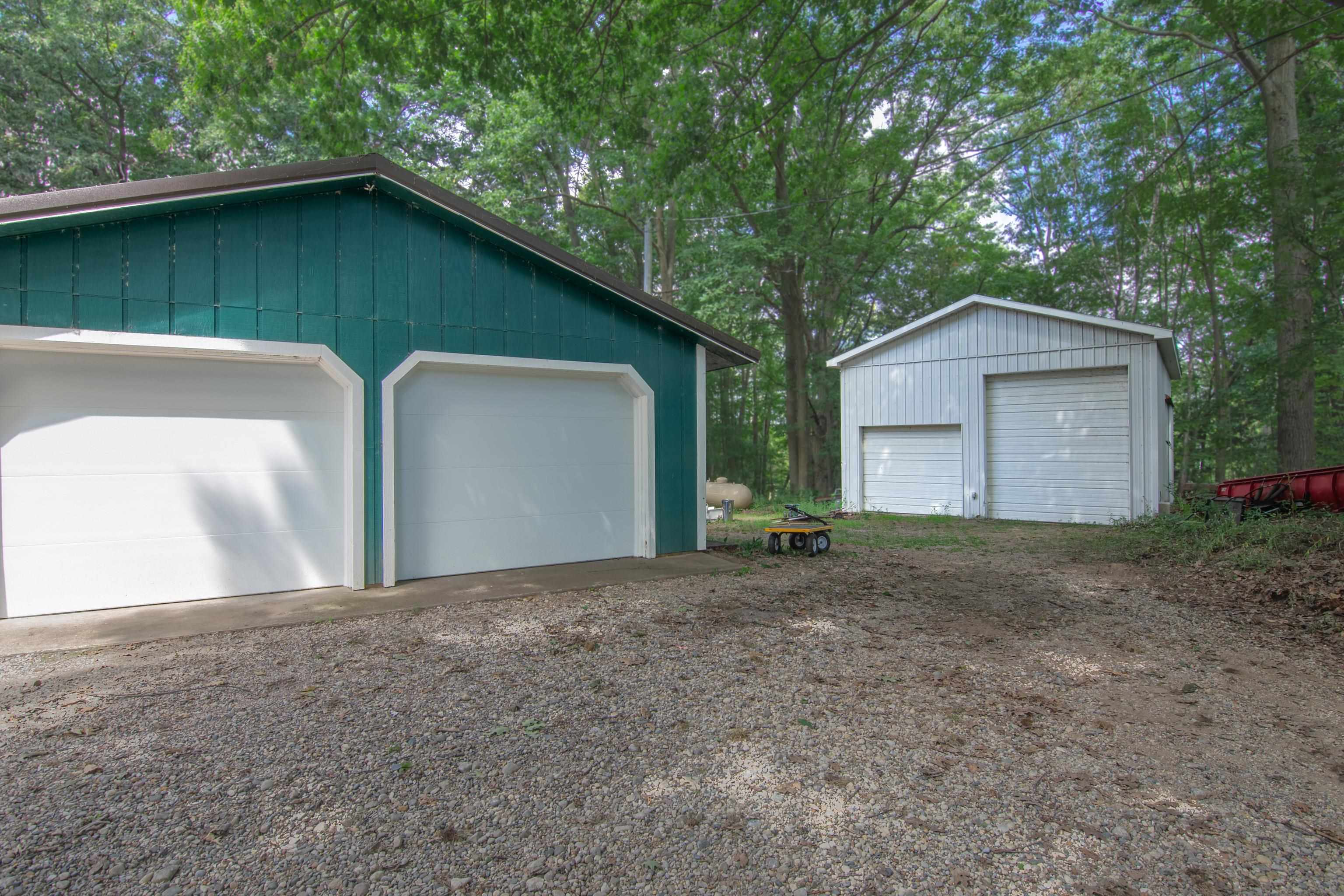 2520 West Deerfield Road Mount Pleasant, MI 48858 - Photo 8 of 34 1949650-fb61d8ed-8b31-4212-8acf-703d65b15402.JPG