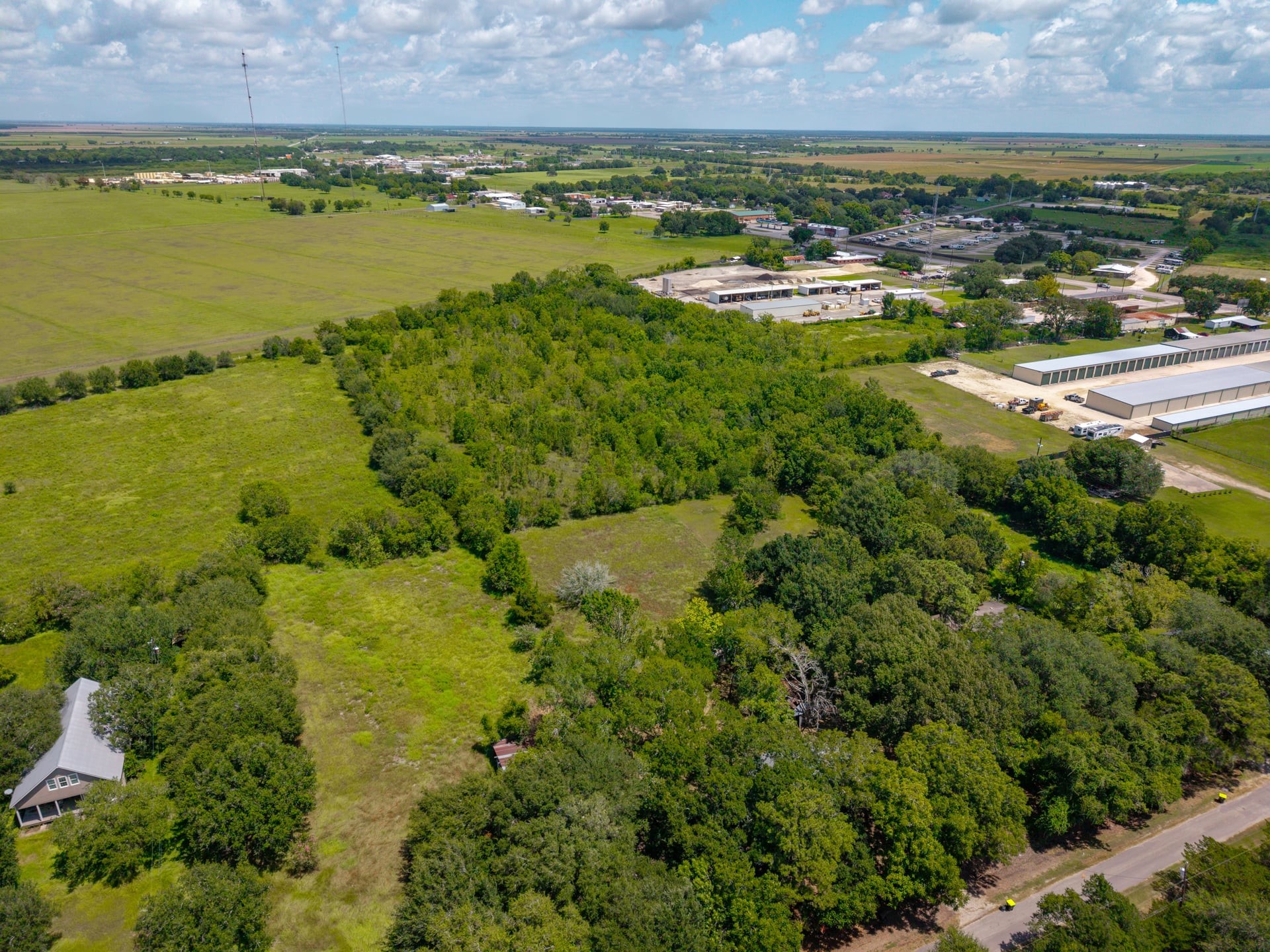 1301 Adams Road Bay City, TX 77414 - Photo 8 of 22 Gallery Image 8