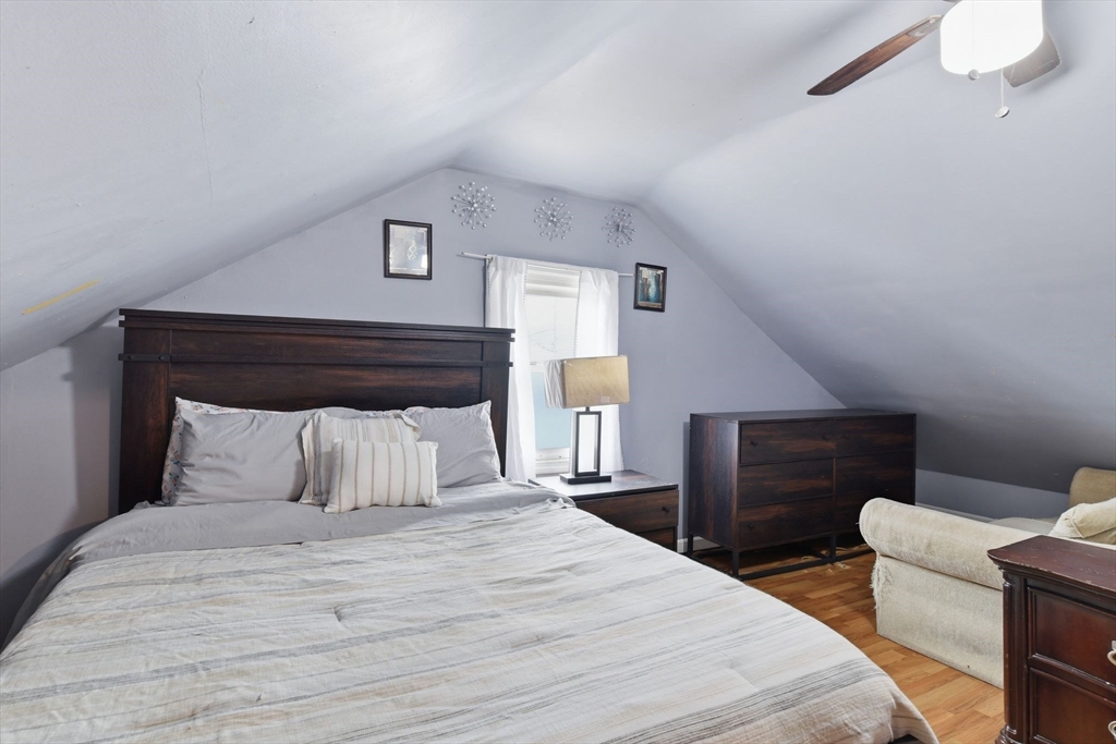 24 Jasper Street Springfield, MA 01109 - Photo 22 of 41