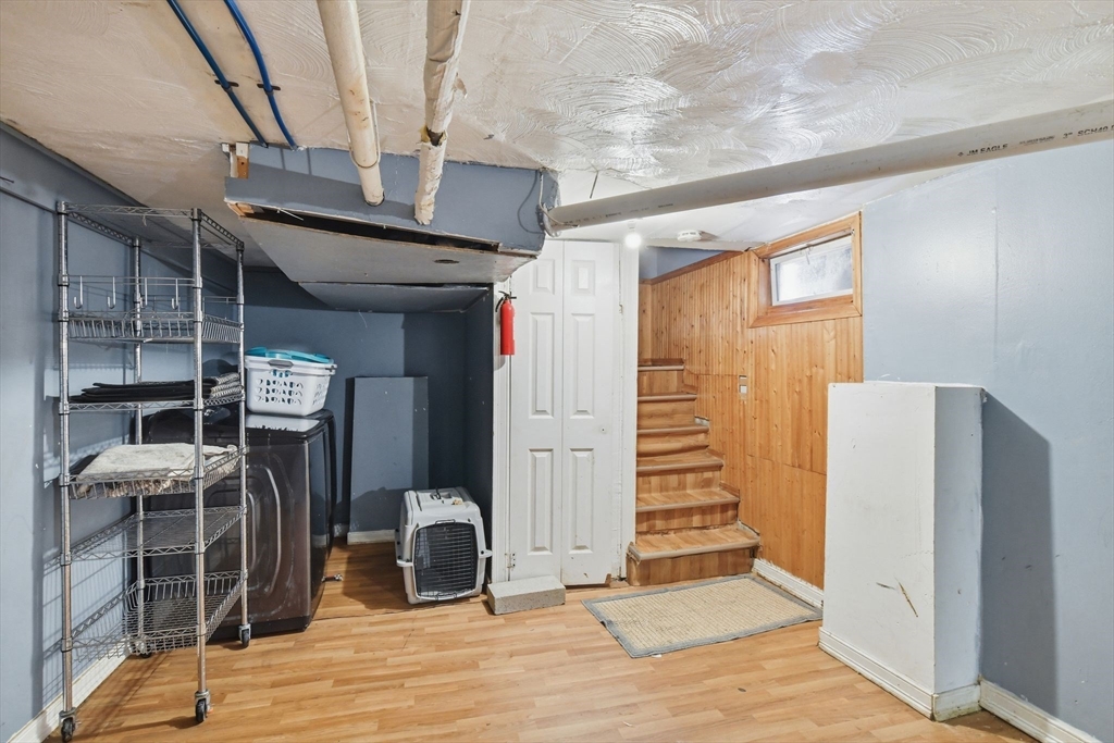 24 Jasper Street Springfield, MA 01109 - Photo 31 of 41